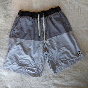 Vuori Shorts - L
